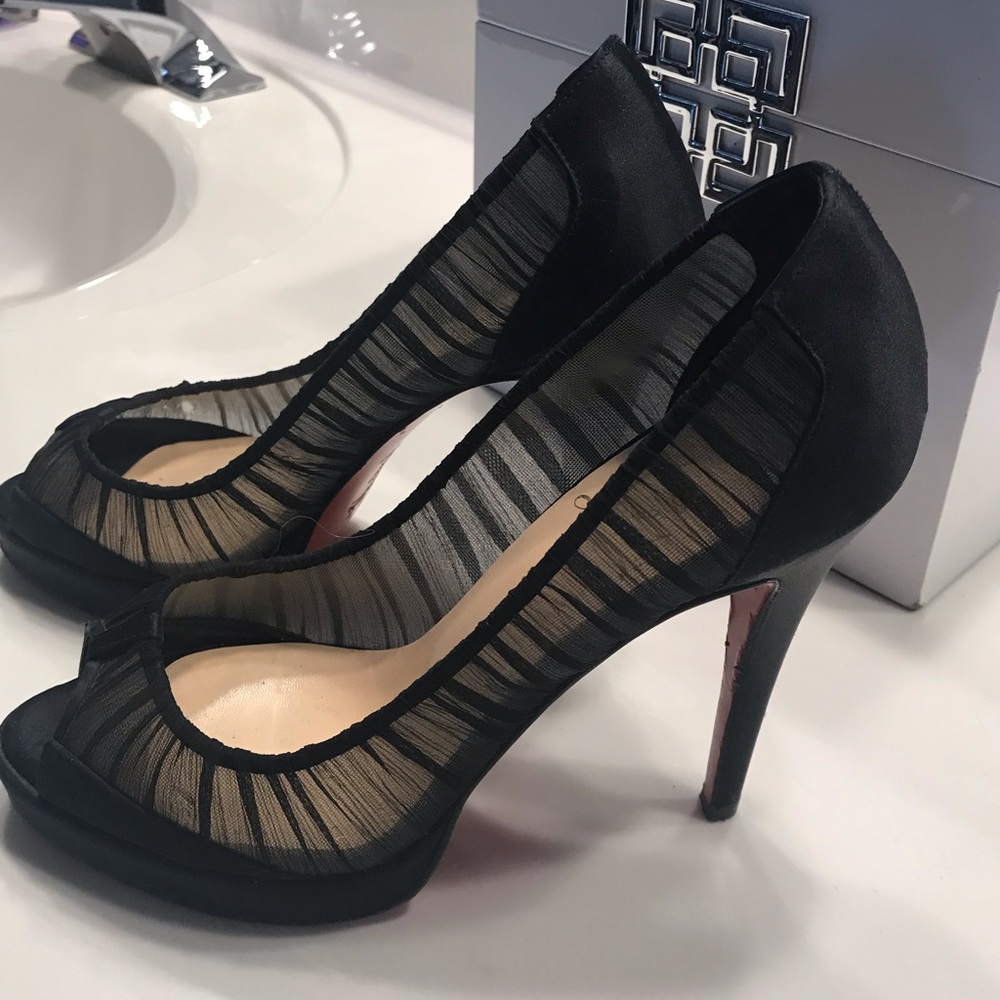 Christian Louboutin Black Chiffon Pump 38 Box